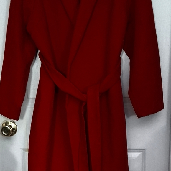 JustFab Vibrant Red Coat - Picture 2 of 7